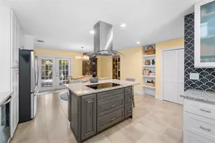 771 Indian Beach Cir, Sarasota, FL 34234 - Photo 18
