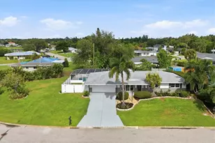3710 Duncan Pl, Sarasota, FL 34239 - Photo 46