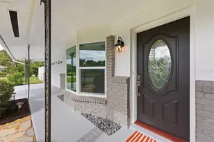 3710 Duncan Pl, Sarasota, FL 34239 - Photo 10