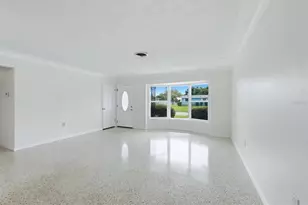 3710 Duncan Pl, Sarasota, FL 34239 - Photo 14