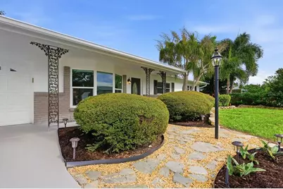 3710 Duncan Place, Sarasota, FL 34239 - Photo 8