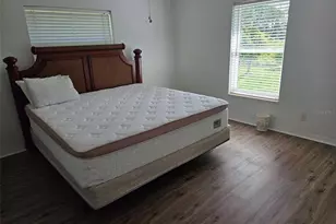 1048 Pridgen St, Port Charlotte, FL 33953 - Photo 4