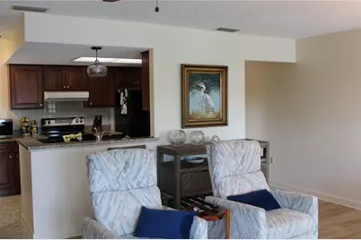 327 108th Street W #327, Bradenton, FL 34209 - Photo 8