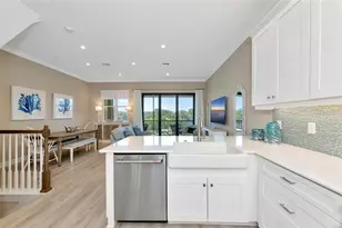 5589 Cannes Cir, Sarasota, FL 34231 - Photo 16