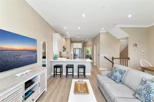 5589 Cannes Cir, Sarasota, FL 34231 - Photo 12
