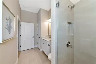 5589 Cannes Cir, Sarasota, FL 34231 - Photo 26