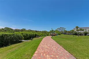 5589 Cannes Cir, Sarasota, FL 34231 - Photo 60
