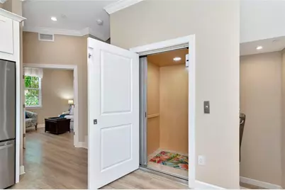 5589 Cannes Circle #4-102, Sarasota, FL 34231 - Photo 20