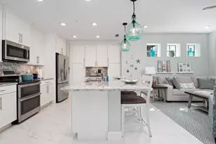 384 Aruba Cir, Bradenton, FL 34209 - Photo 8