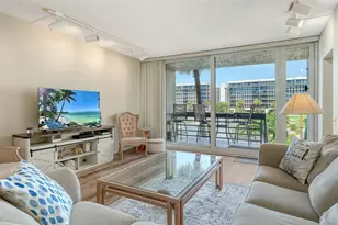 1095 Gulf of Mexico Dr, Longboat Key, FL 34228 - Photo 4