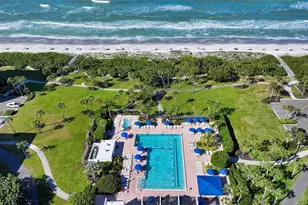 1095 Gulf of Mexico Dr, Longboat Key, FL 34228 - Photo 14
