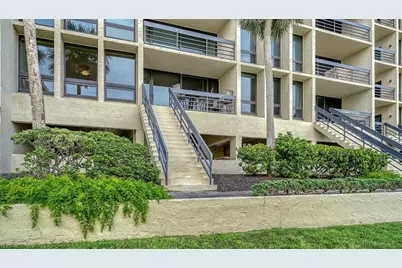 1095 Gulf Of Mexico Drive #104, Longboat Key, FL 34228 - Photo 10
