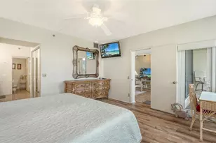 1095 Gulf of Mexico Dr, Longboat Key, FL 34228 - Photo 22