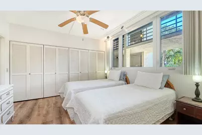1095 Gulf Of Mexico Drive #104, Longboat Key, FL 34228 - Photo 26