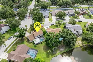 3476 Shady Brook Ln, Sarasota, FL 34243 - Photo 46