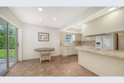 3522 Ferndell, Sarasota, FL 34235 - Photo 12