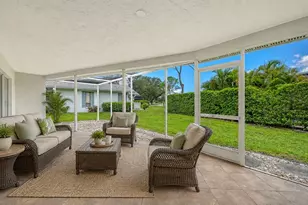 3522 Ferndell, Sarasota, FL 34235 - Photo 4