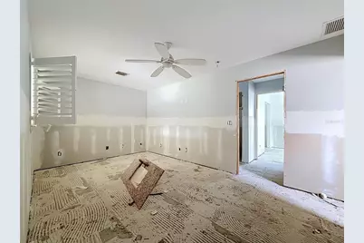 2010 Bayou Grande Boulevard NE, Saint Petersburg, FL 33703 - Photo 16