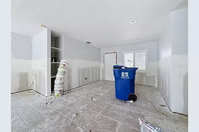 2010 Bayou Grande Boulevard NE, Saint Petersburg, FL 33703 - Photo 6