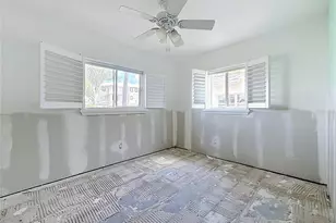 2010 Bayou Grande Blvd NE, Saint Petersburg, FL 33703 - Photo 12