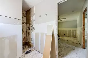 2010 Bayou Grande Blvd NE, Saint Petersburg, FL 33703 - Photo 22