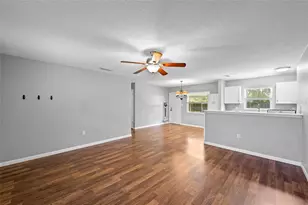 3909 Coleridge Pl, Sarasota, FL 34241 - Photo 4