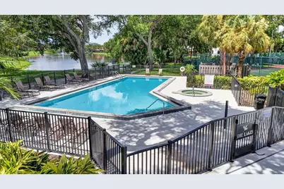 4395 Oak View Drive, Sarasota, FL 34232 - Photo 2