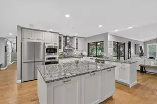 4395 Oak View Dr, Sarasota, FL 34232 - Photo 24