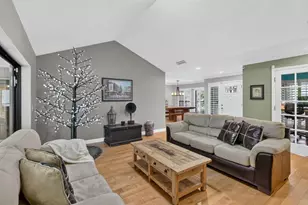 4395 Oak View Dr, Sarasota, FL 34232 - Photo 8