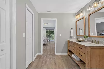 4395 Oak View Drive, Sarasota, FL 34232 - Photo 20