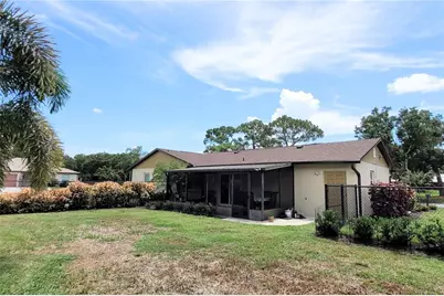 3885 47th Street, Sarasota, FL 34235 - Photo 4