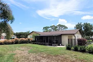 3885 47th St, Sarasota, FL 34235 - Photo 4