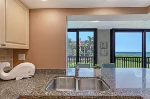 8710 Midnight Pass Rd, Sarasota, FL 34242 - Photo 10