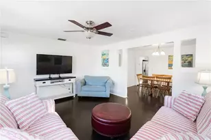 2530 Loma Linda St, Sarasota, FL 34239 - Photo 14
