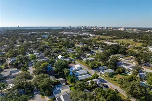 2530 Loma Linda St, Sarasota, FL 34239 - Photo 52