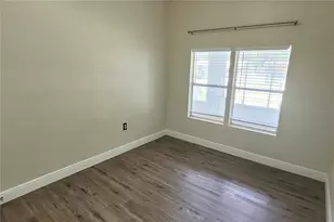 1542 29th St, Sarasota, FL 34234 - Photo 22