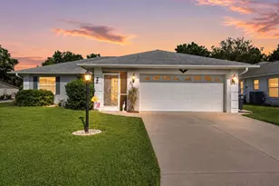 1201 Oak Trace Dr, Sarasota, FL 34232 - Photo 1