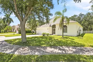 8296 47th St Cir E, Palmetto, FL 34221 - Photo 2