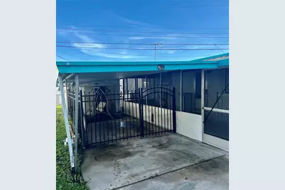407 52nd Avenue Drive W, Bradenton, FL 34207 - Photo 2