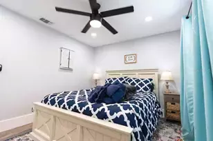 2732 49th Ave W, Bradenton, FL 34207 - Photo 12
