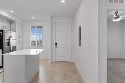 12180 Wellen Golf Street #305, Venice, FL 34293 - Photo 4