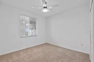 12180 Wellen Golf St, Venice, FL 34293 - Photo 22