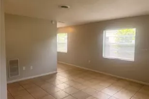 1612 15th Ave W, Bradenton, FL 34205 - Photo 4
