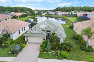 8717 Monterey Bay Loop, Bradenton, FL 34212 - Photo 2