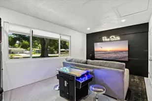 2587 Ringling Blvd, Sarasota, FL 34237 - Photo 46