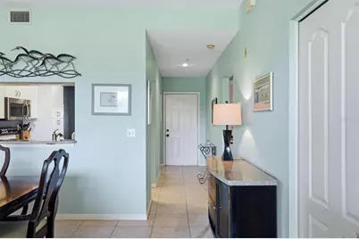 9610 Club South Circle #4107, Sarasota, FL 34238 - Photo 4