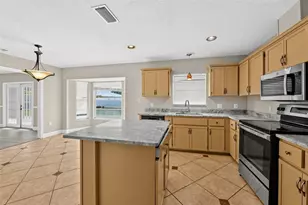 1304 71st St NW, Bradenton, FL 34209 - Photo 8