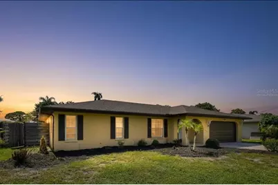 1304 71st Street NW, Bradenton, FL 34209 - Photo 1