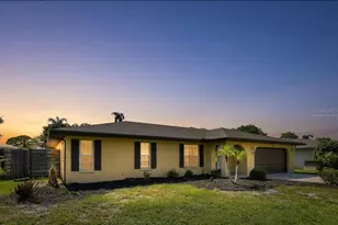 1304 71st St NW, Bradenton, FL 34209 - Photo 1