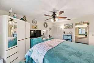 259 Fenwick Dr, Venice, FL 34285 - Photo 22